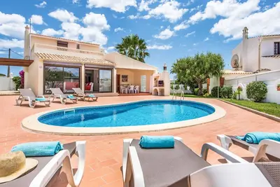 Image de Villa Isobella - Trois Chambres Villa, Couchages 6