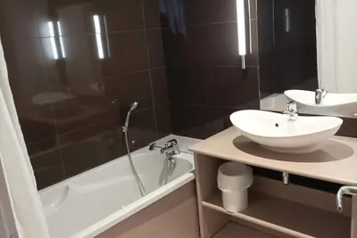 Image de Étage -1, vue vallée, piscine, sauna, terrasse, parking, télévision, 27m², Pra Loup