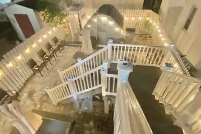 Image de Everything you need! 2 bedroom near beach and boardwalk!