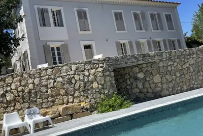 Image de Bastide provençale