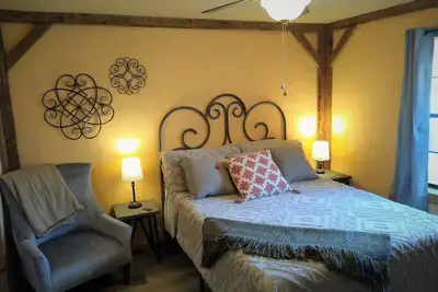 Zannabella private Suite with hot breakfast included