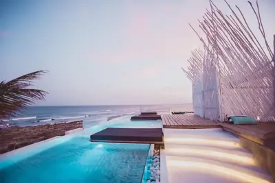 Image de Tulum Beachfront Villa - Weekly discount and staff included!