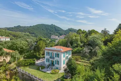 Image de Belle maison de vacances privée pour 7 personnes avec Wifi, Tv, patio, animaux admis et parking