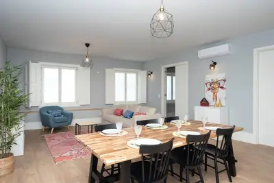 Porto Xl 4| Appartement spacieux de 3 chambres au centre ville 6 pax