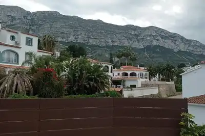 Image de Bungalow accueillant à Denia avec terrasse privée