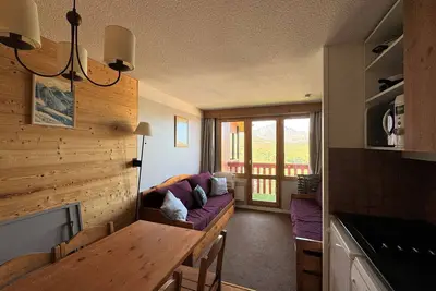 Image de Studio cosy au pied des pistes avec balcon et casier à skis