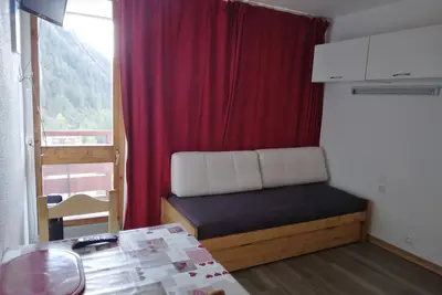 Image de Studio cosy pour 2 · Balcon · Proche pistes et commerces · Animaux admis