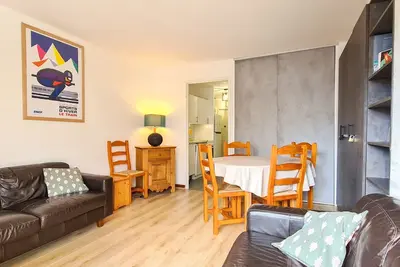 Image de Appartement 3p rénové, balcon, proche pistes et commerces