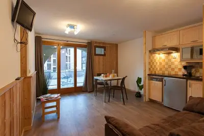 Studio Confortable à Briançon · Accès Direct aux Pistes · Wifi Gratuit · Balcon · Animaux Acceptés