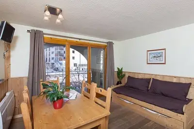 Image de Studio cosy - Accès direct pistes - Wifi gratuit - Coin montagne - Balcon Sud