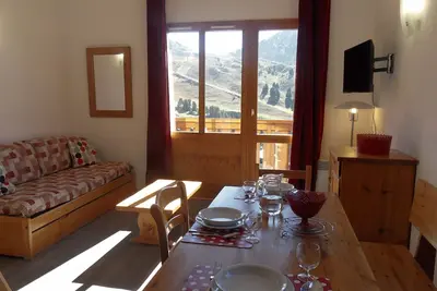 Image de Appartement cosy avec mezzanine proche des pistes, balcon, Wifi, animaux admis