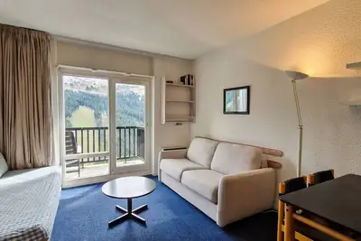 Image de Studio lumineux près des pistes avec balcon, 4 pers