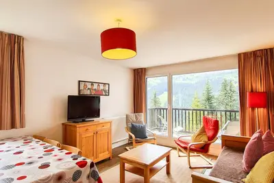 Image de Appartement lumineux au centre de Flaine Forêt avec balcon et parking couvert