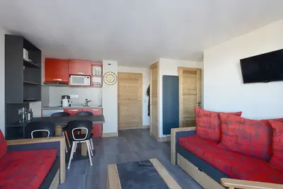 Image de Appartement rénové aux Coches, proche pistes, 5 pers, terrasse, parking gratuit, animaux admis