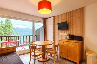 Image de Appartement Lumineux à Flaine Forêt, Proche Pistes avec Balcon et Parking Couvert
