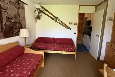 Image de Studio Fonctionnel avec Terrasse, Accès Direct aux Pistes, Belle Plagne