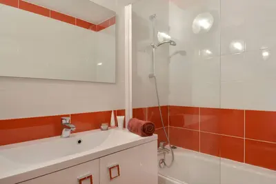 Image de Appartement rénové au centre, tout confort, animaux admis