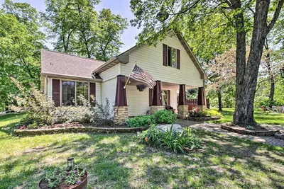 Image de Retreat w/ Lake Access & Private Boat Dock!