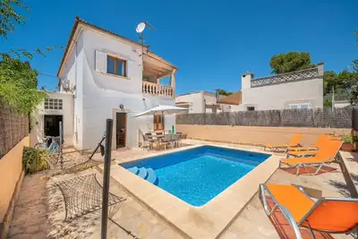 Image de Villa Balena avec piscine et Wi-Fi