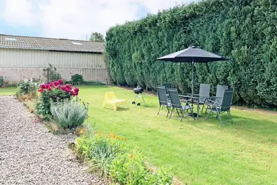 Image de Longère en plein cœur d'une ferme agricole