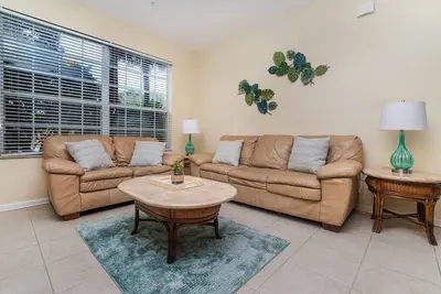 Image de Last Minute Disney Getaway! Luxury Condo with Private Balcony. Book Now! #36294