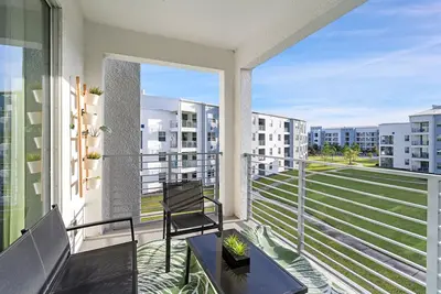 Image de Last Minute Disney Getaway! Themed Bedrooms & Private Balcony. Book Now! #38576