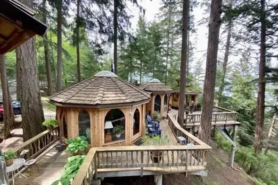 Image de Orcas Island, Forest House #283