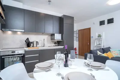 Image de 2 Br 5 min from city centar