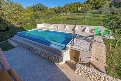 Image de Appartement de vacances avec vue et balcon