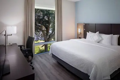 Image de Star Suites: All the comforts of home with the convenience of a hotel.