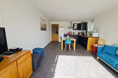 Image de Appartement moderne pour 6 vue mer Kerjouanno