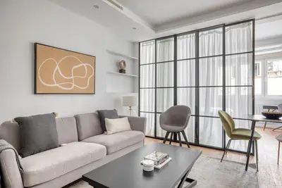 Image de Amazing Salamanca 1br, near El Retiro Park, by Blueground