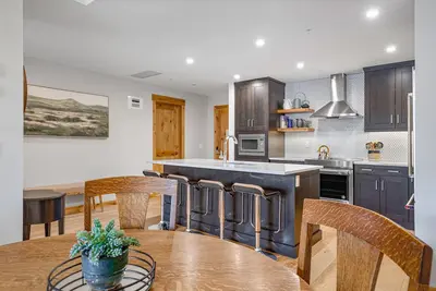 Image de Spring Creek Vacations 1 Br Elevated Condo 403a