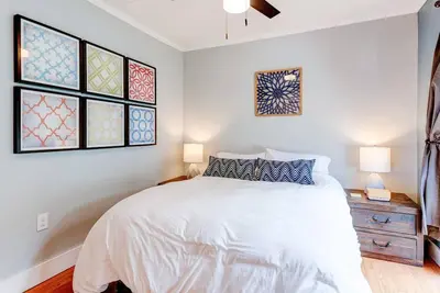 Image de Summer Sale! Near downtown Asheville, Warren Wilson, & Blue Ridge!