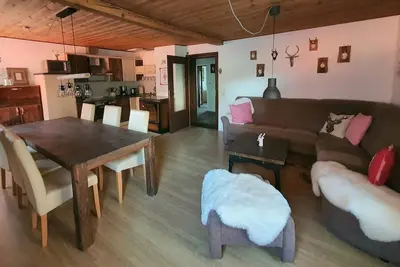 Image de Vacation home (140 sqm) with a modern mountain hut flair