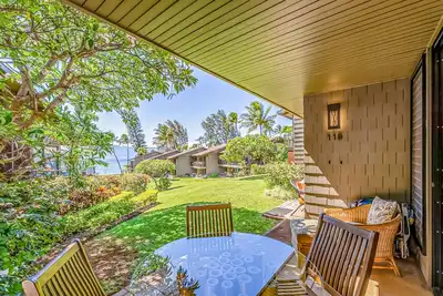 Image de Ocean-view condo, ground floor - pool, hot tub, full kitchen & ocean-view lanai