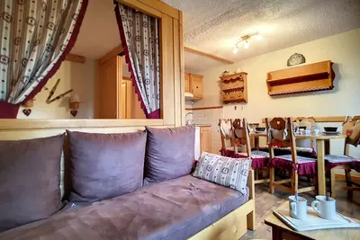 Image de Appartement skis aux pieds à Reberty 1850 avec balcon, 2 pièces, 4ème étage, bord de piste