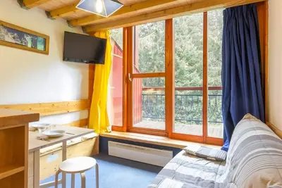 Image de Duplex confortable avec balcon · Pied des pistes · Proche des commodités