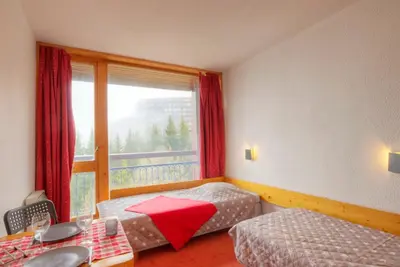 Image de Studio cosy proche centre, balcon