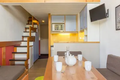 Image de Duplex rénové proche des pistes avec balcon