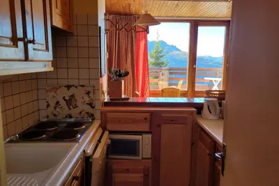 Image de Appartement chaleureux avec balcon, Wifi gratuit, proche pistes et services, La Rosière
