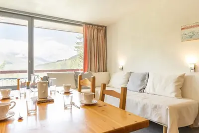 Image de Studio cabine 5 pers · Ski aux pieds · Balcon · Plein centre