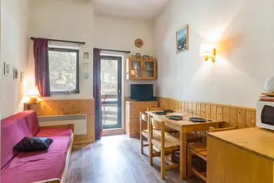 Image de Studio mezzanine 35m², 6 pers, proche pistes et commerces, balcon, ascenseur, casier à skis