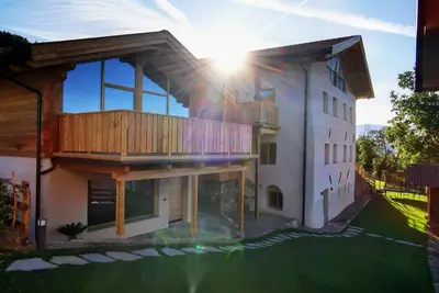 Image de Appartement Egger an der Lahn - Nonna avec vue sur les montagnes, terrasse et Wi-Fi.