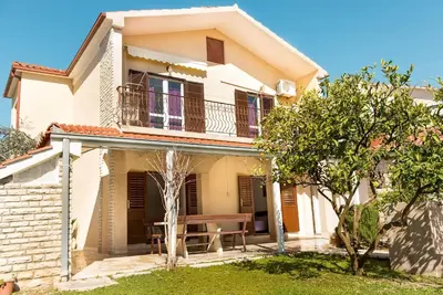Image de Appartement de vacances Trogir pour 1 - 5 personnes avec 2 chambres à coucher - Logement de vacances