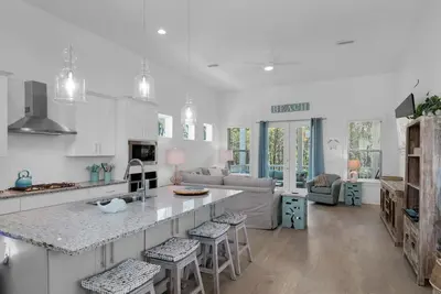 Image de Large Beach Access, New Build in Inlet Bch + Free Attraction Tickets!