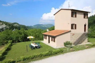 Image de Maison de vacances Sant'Angelo in Vado pour 1 - 20 personnes avec 4 chambres à coucher - Maison de v