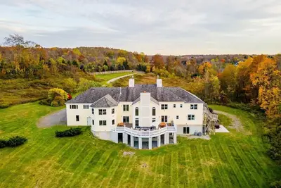 Image de Rhinebrook Estate - 8 Bed/8Bath (Sleeps 20)