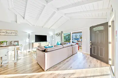 Image de Duplex Across the Street from Beach & Boardwalk