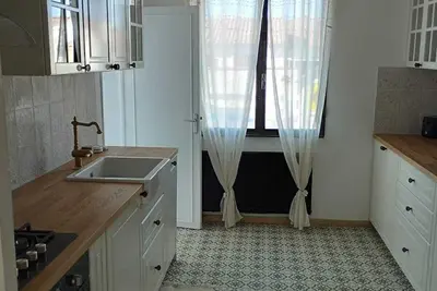 Image de Agréable petite maison avec piscine